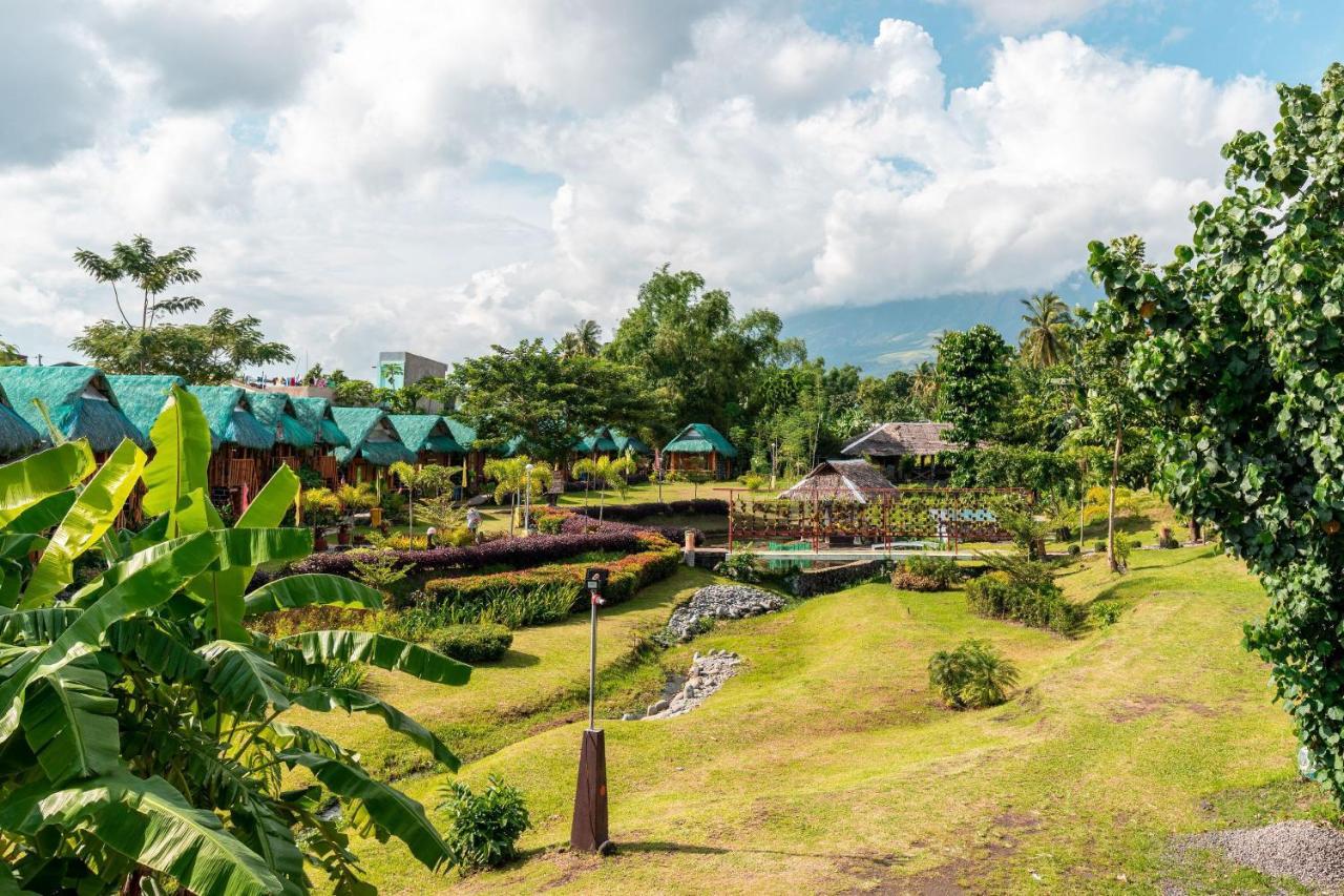 Guest house Your Brothers House Tribal Village Legazpi
