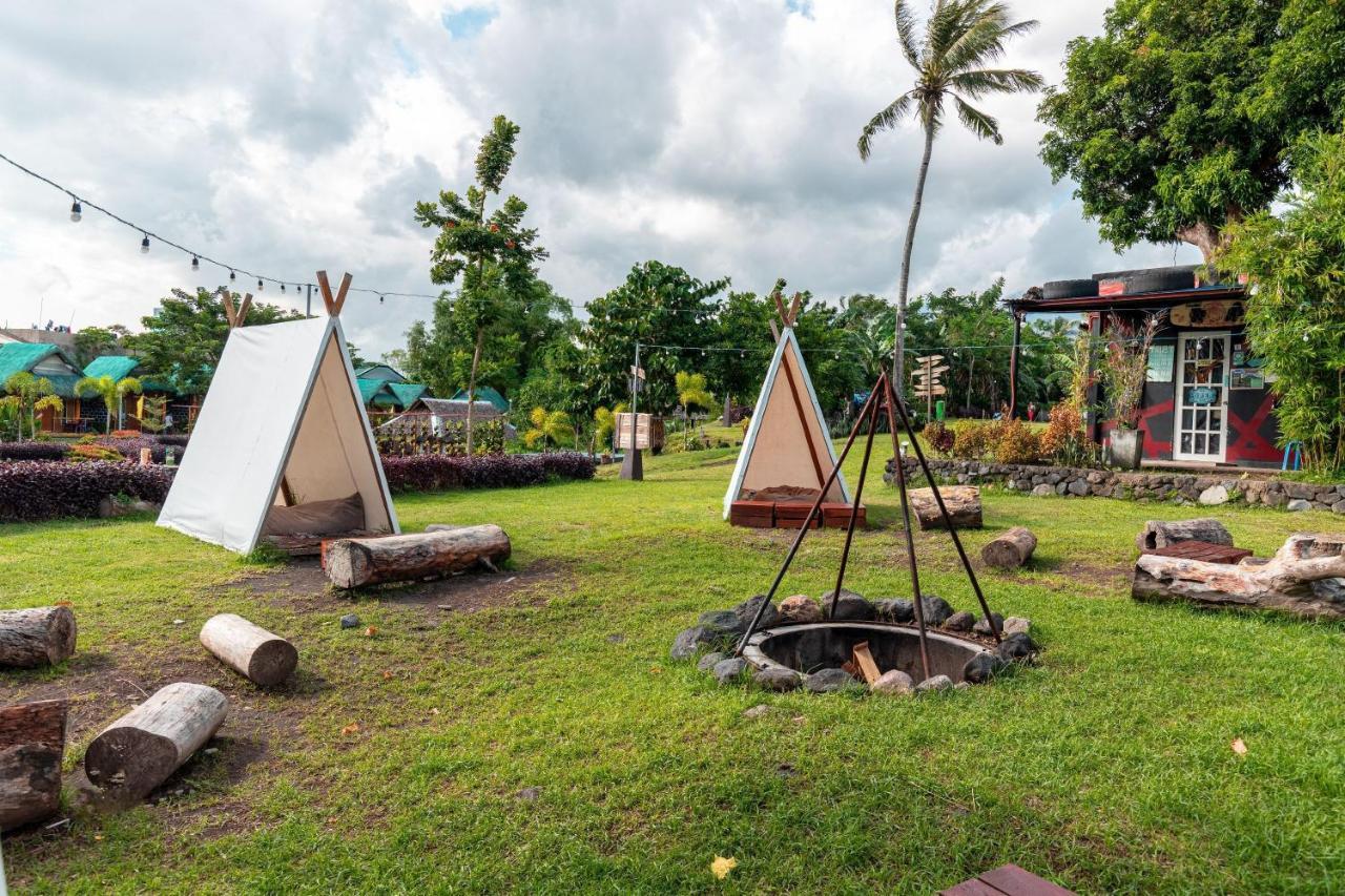 Guest house Your Brothers House Tribal Village Legazpi