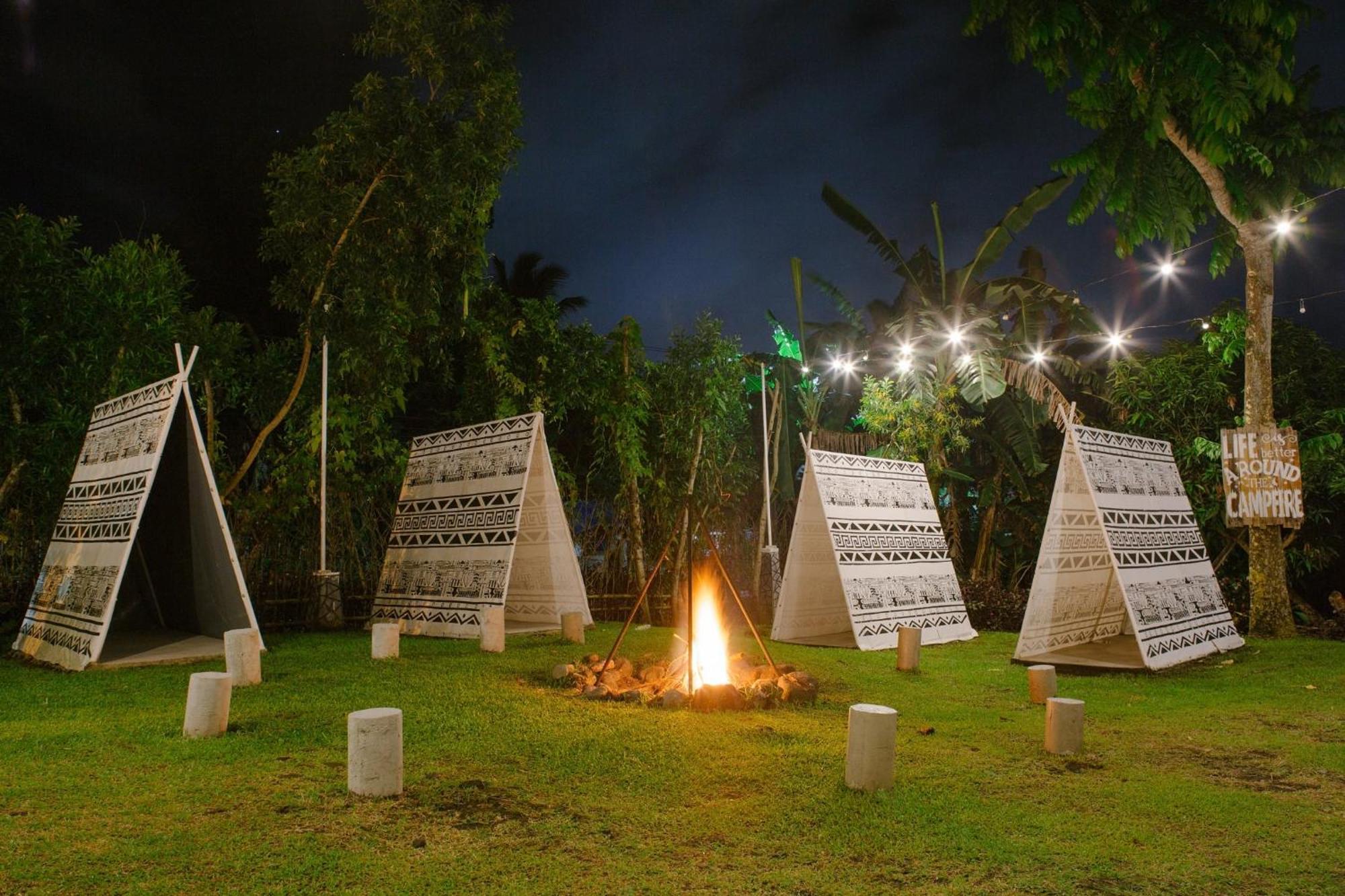 Guest house Your Brothers House Tribal Village Legazpi